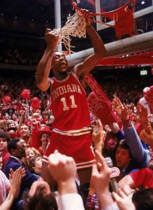 Thomas stacca la retina del titolo NCAA 1981.