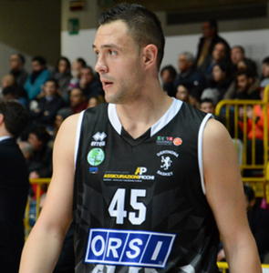 Jonathan Tavernari è ufficialmente un nuovo giocatore di Agropoli (basketagropoli.com).