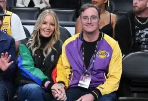 jeanie buss lakers